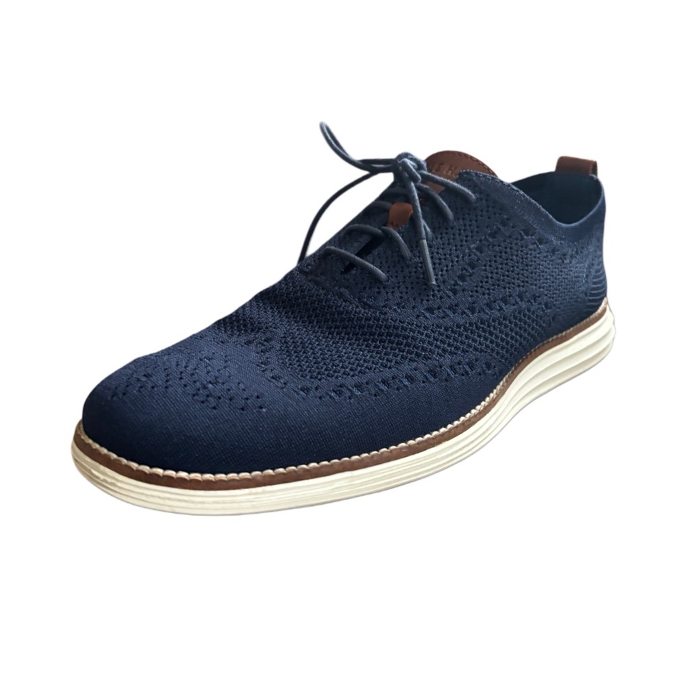 Cole Haan Men's ZEROGRAND StitchLite Wingtip Oxford navy blue Gently used!